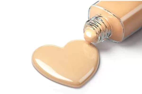 فاندیشن مایع یا لیکوئید (Liquid Foundation)