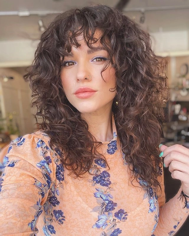 مدل چتری Curly Bangs