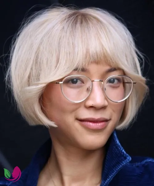 میکرو باب کره‌ای با چتری (Buttercream Micro Bob with Bangs)