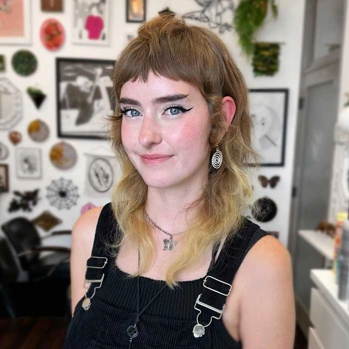 موی کوتاه با چتری میکرو (Short Hair With Micro Bangs)
