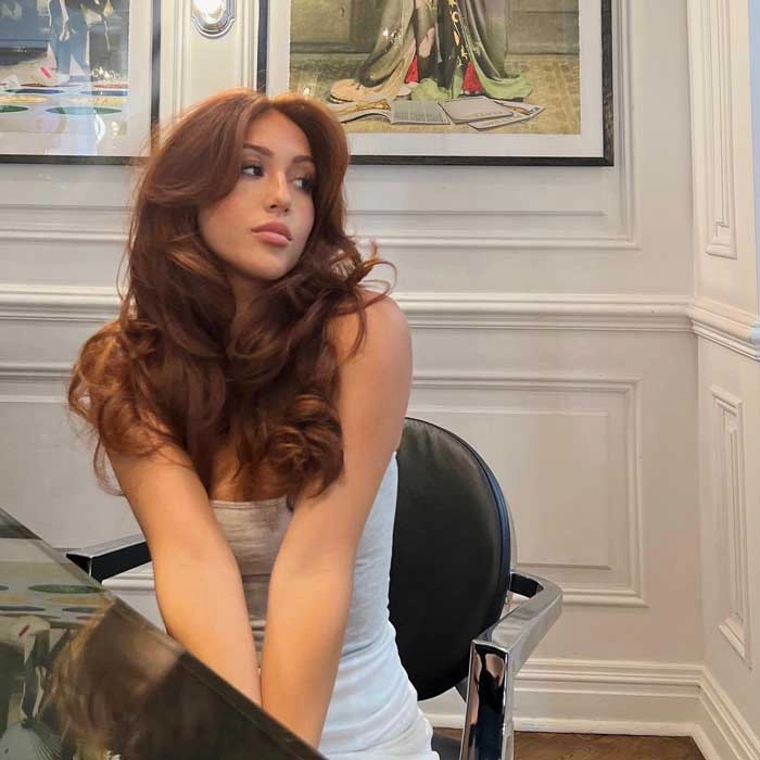 چتری پرده‌ای دهه ۷۰ (70s Curtain Bangs)
