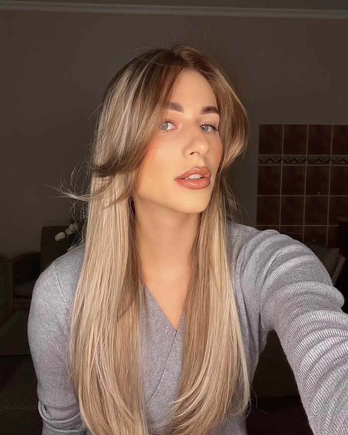 چتری پرده‌ای رنگ‌شده (Dyed Curtain Bangs)