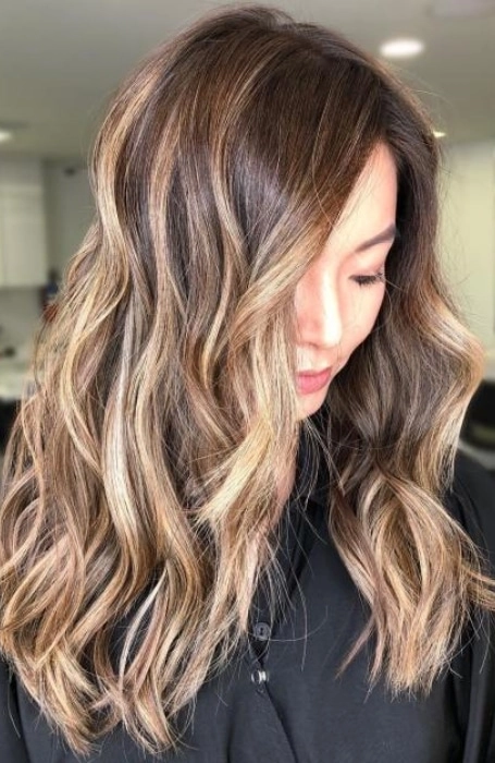 بالیاژ بلوند روی موهای قهوهای - Blonde Balayage On Brown Hair