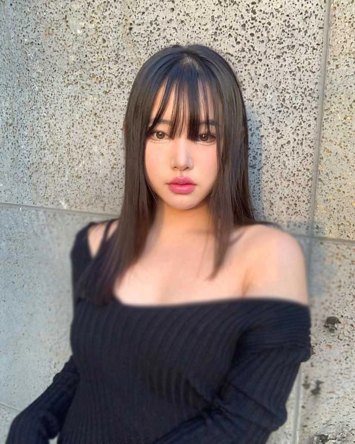 چتری‌های جلویی (Korean Front Bangs)